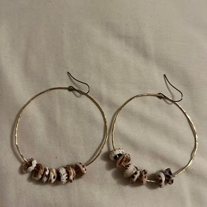 Gold fill hoops 2.5 inch. With shells. Made in hawaii